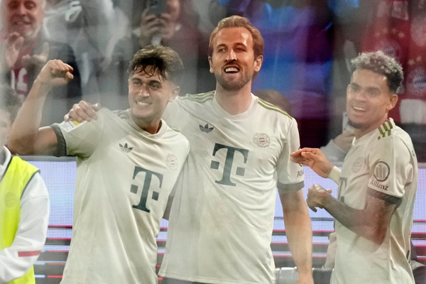 Bayern hancurkan Bremen saat Kane ciptakan sejarah dalam kemenangan rekor