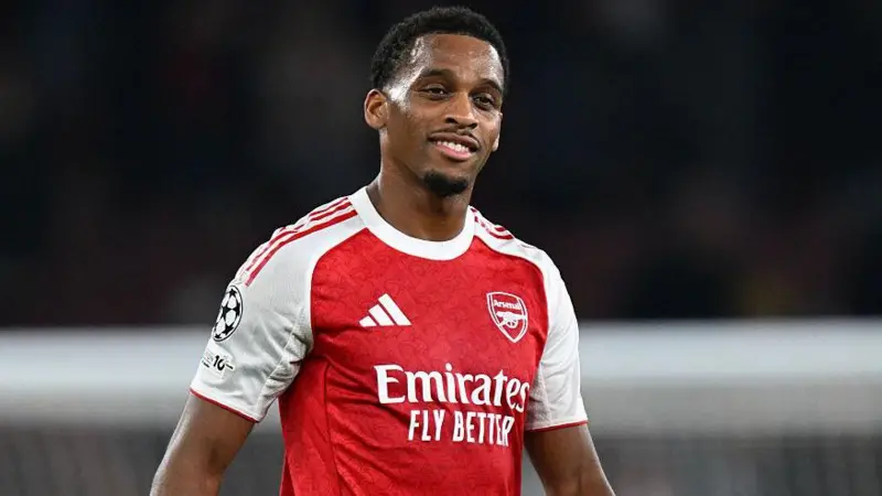 Arsenal buka pembicaraan dengan Timber soal kontrak baru